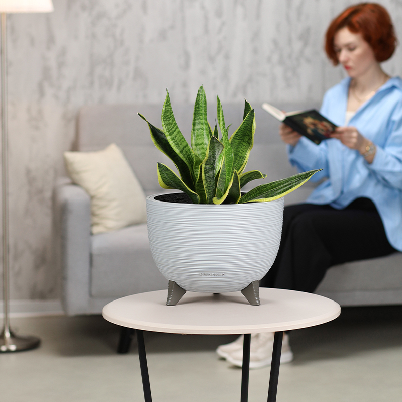 Кашпо Чаша на ножках ребристое (серый)_4