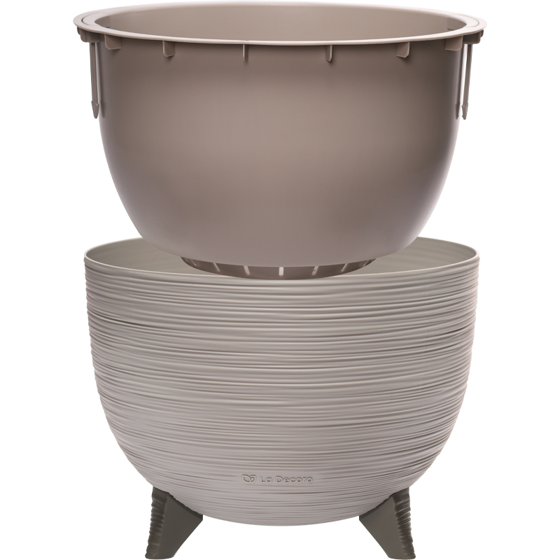 Кашпо Чаша на ножках ребристое (латте)_