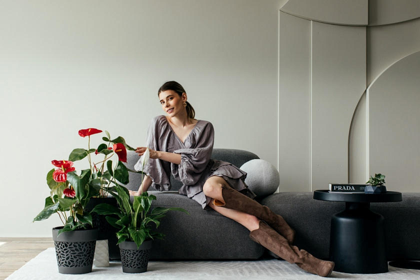 Кашпо Лепесток белый/белый_