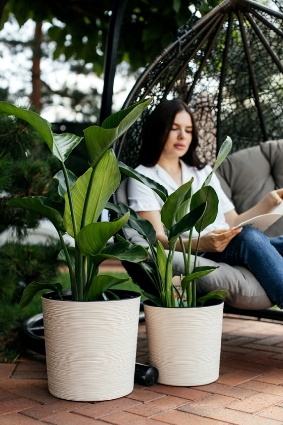 Кашпо Цилиндр ребристый (белый)_1